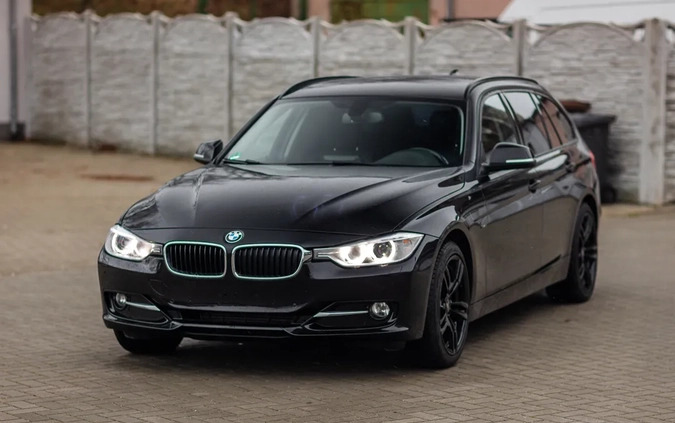 BMW Seria 3 cena 53990 przebieg: 249000, rok produkcji 2015 z Nasielsk małe 781